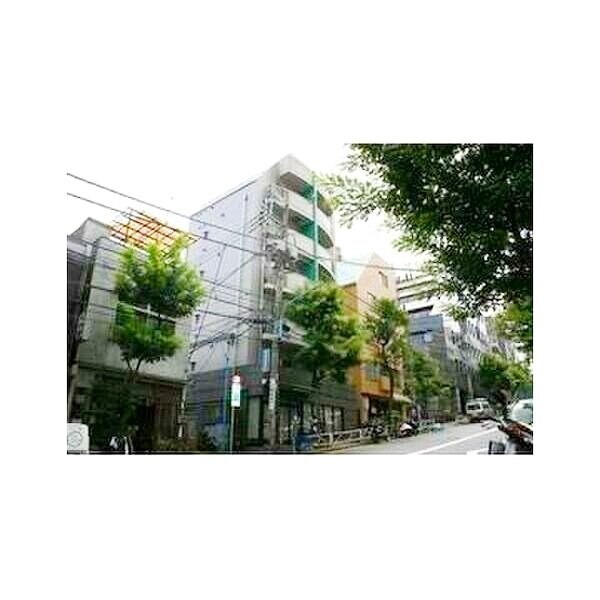 ドエル・四谷の物件外観写真