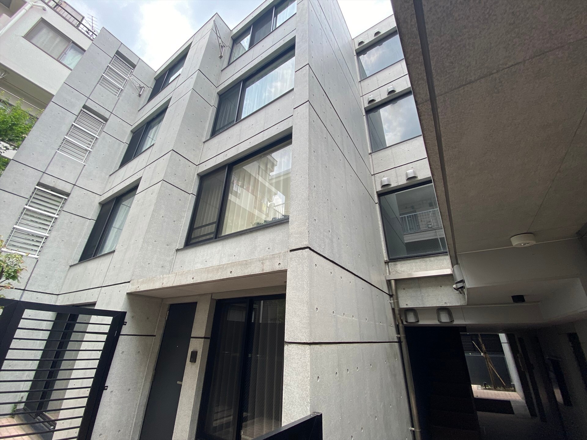 アレーロ市谷台町（ＡＬＥＲＯ市谷台町）の物件内観写真