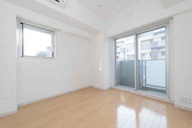 レジディア新宿イーストIIIの物件内観写真