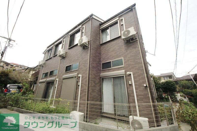 オークレジデンスの物件外観写真