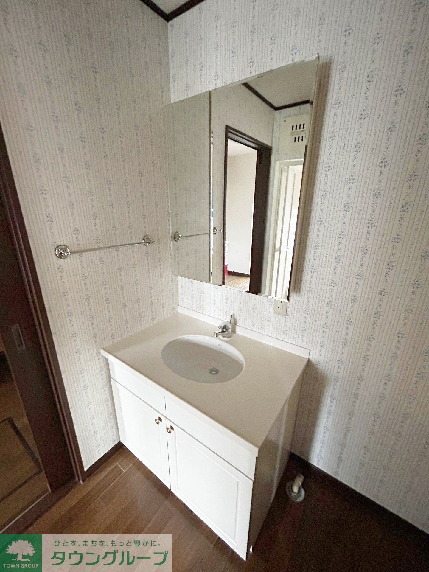 師岡町貸家の物件内観写真