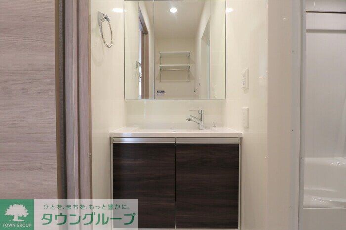 セレスティア弥生町の物件内観写真