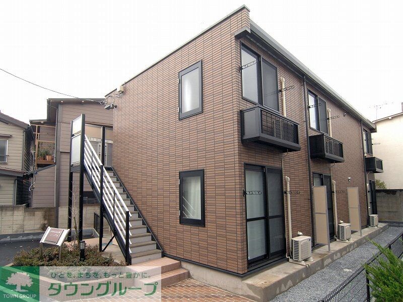 レオパレスＥＸＣＥＥＤの物件外観写真