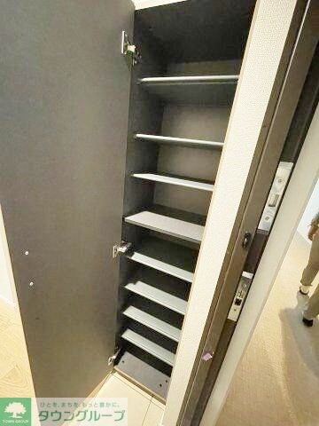 アルティザ氷川台の物件内観写真