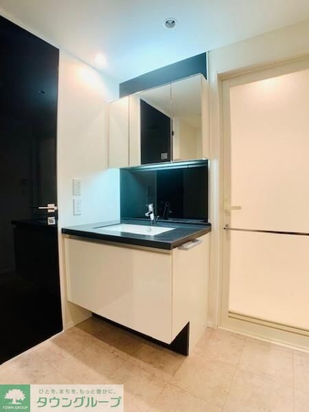 Brillia ist 西麻布霞町の物件内観写真