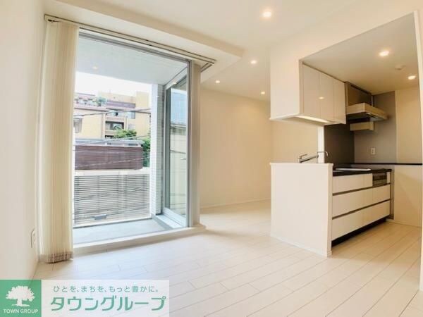 Brillia ist 西麻布霞町の物件内観写真