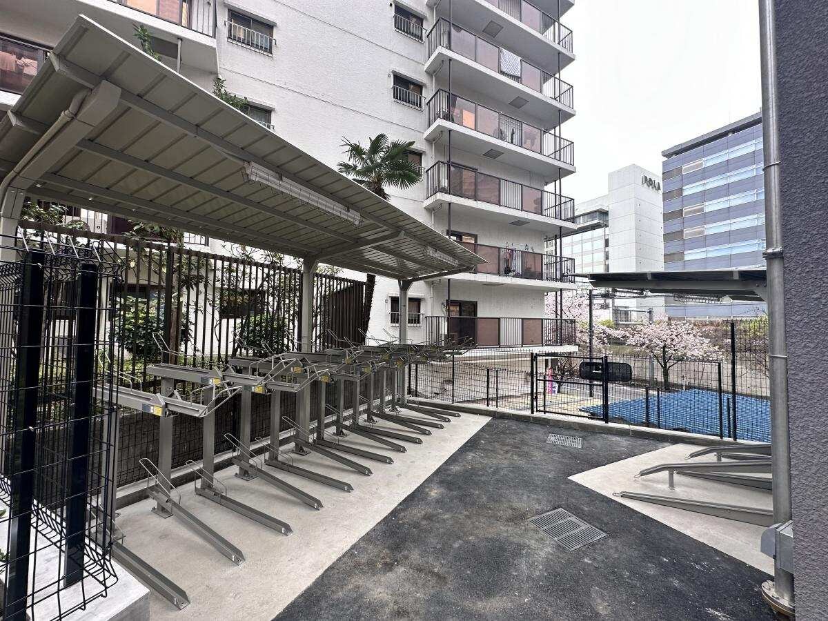 コスモグラシア池田山の物件内観写真