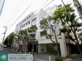 エスティメゾン白金台の物件外観写真