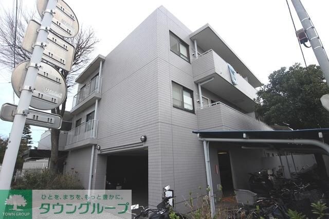 コスモリード三軒茶屋の物件外観写真