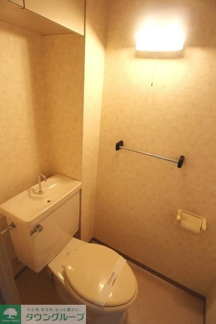 コスモリード三軒茶屋の物件内観写真