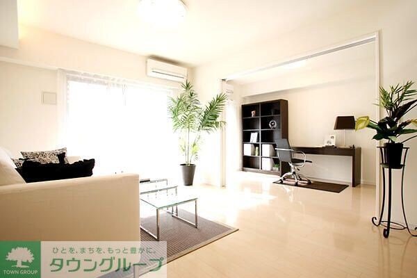 レジディア祐天寺の物件内観写真