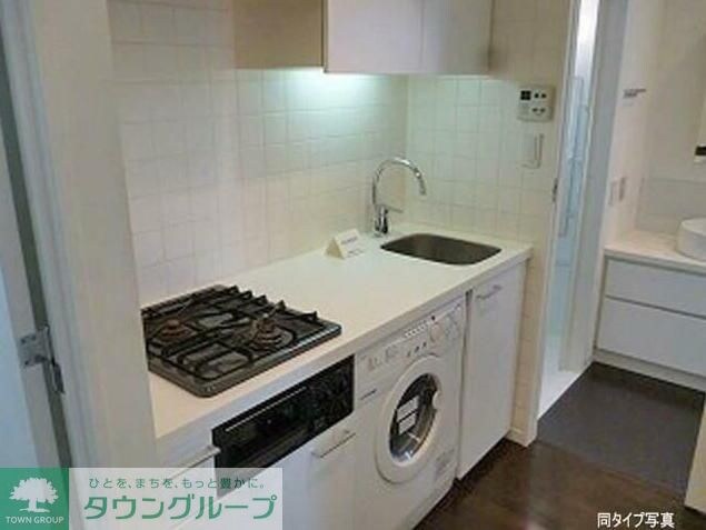 コンフォリア駒澤の物件内観写真