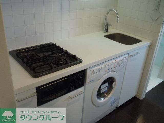 コンフォリア駒澤の物件内観写真