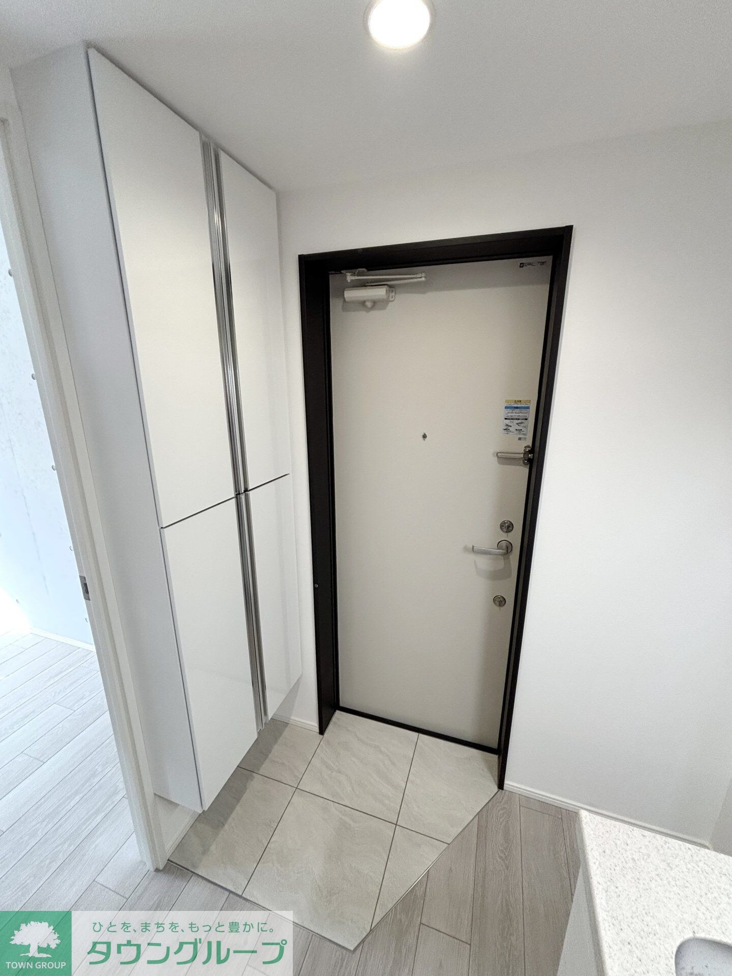 STRIPES 不動前の物件内観写真