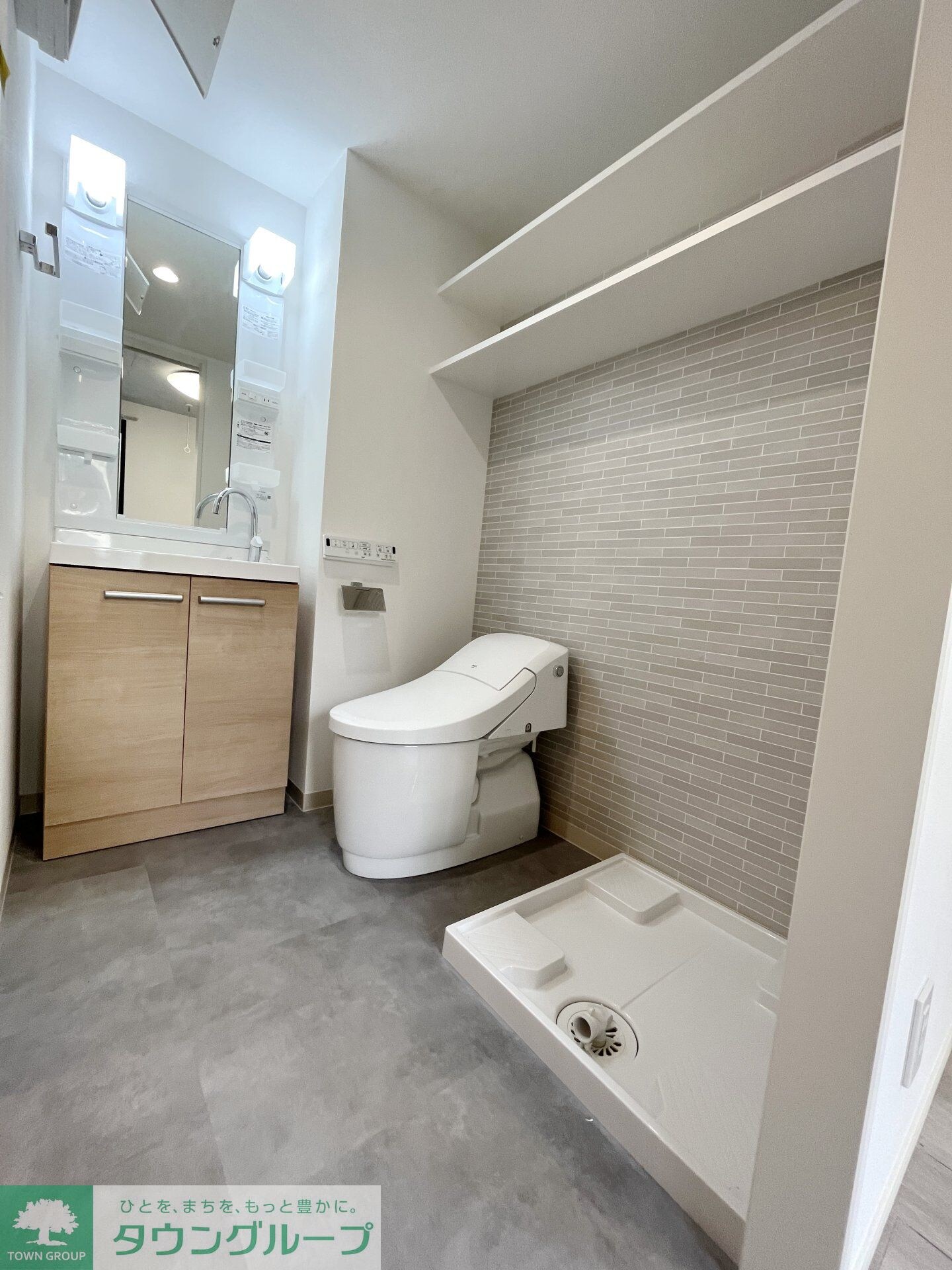 STRIPES 不動前の物件内観写真