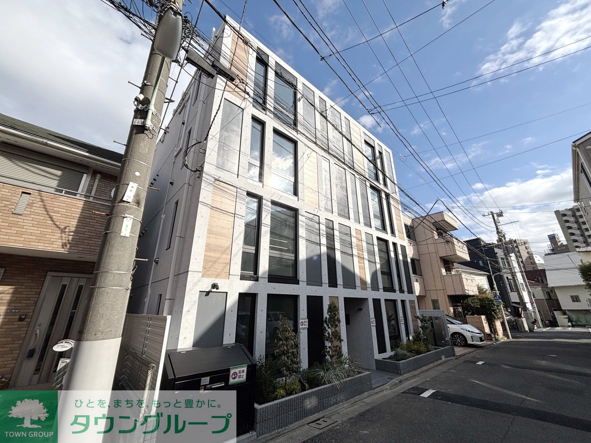 STRIPES 不動前の物件外観写真