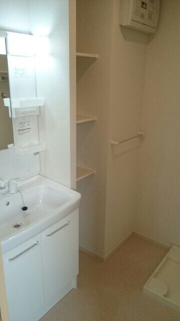 ヴェルテス弐番館の物件内観写真