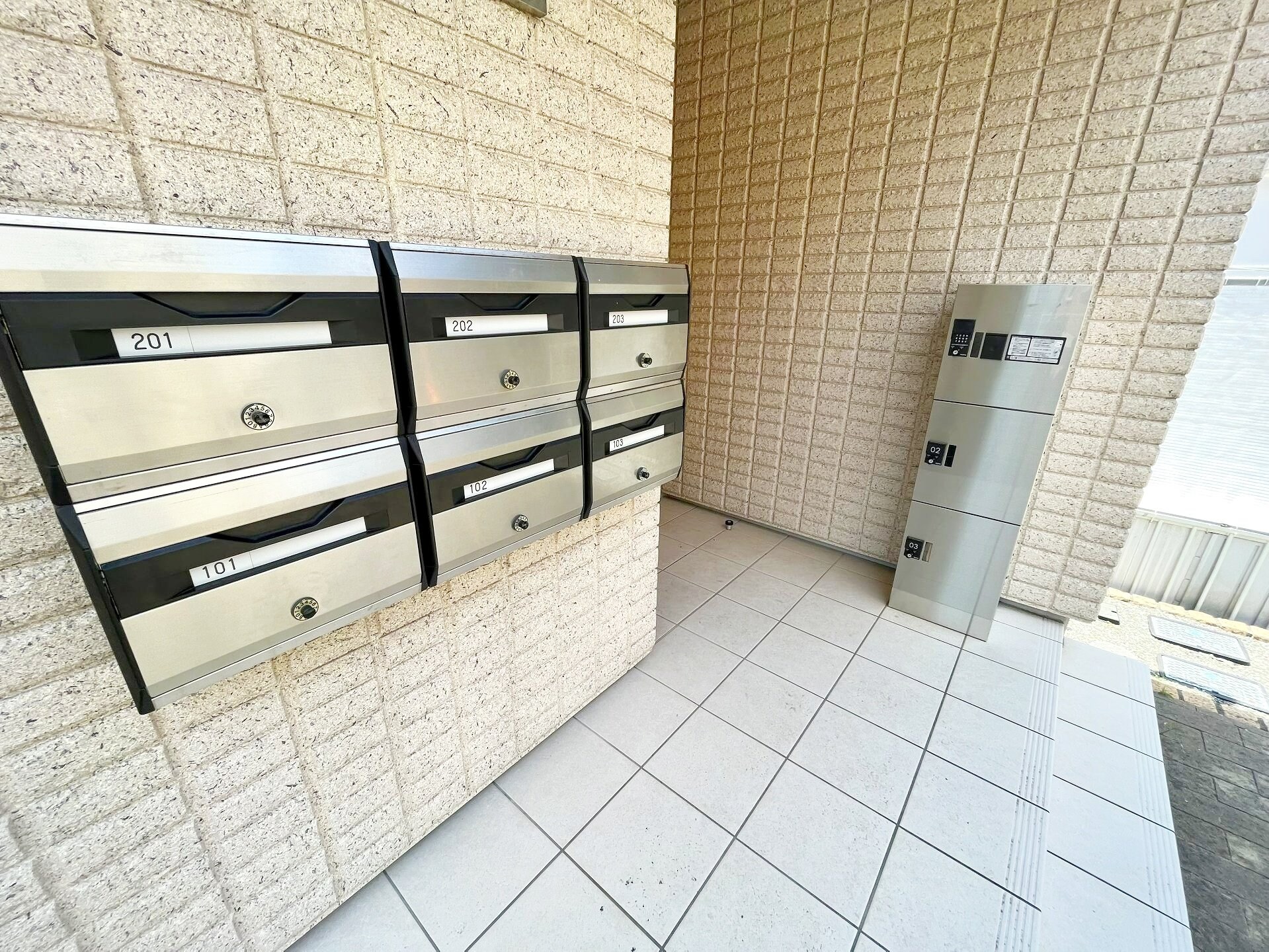 ラフィネ湘南の物件内観写真