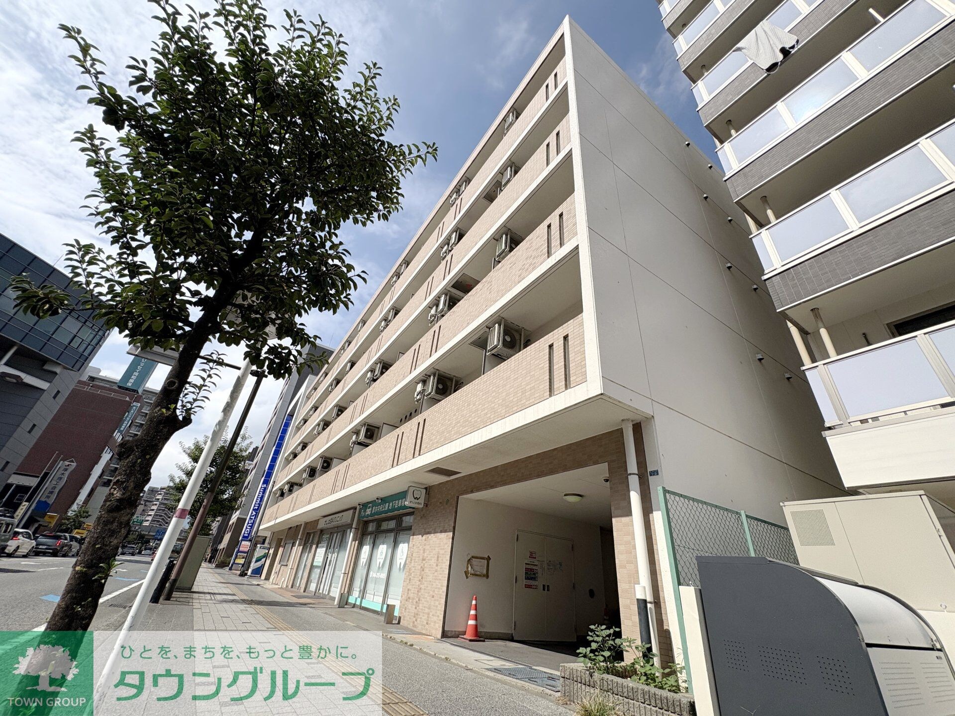 ラグゼナ本厚木の物件外観写真