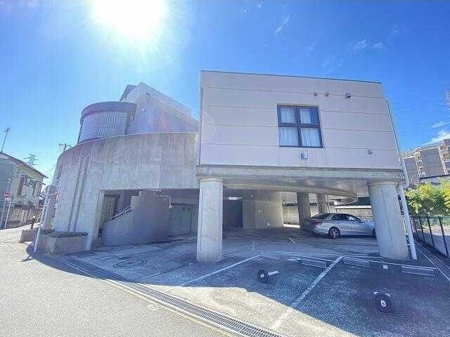 ＥＬＭ－Ｍ３の物件外観写真