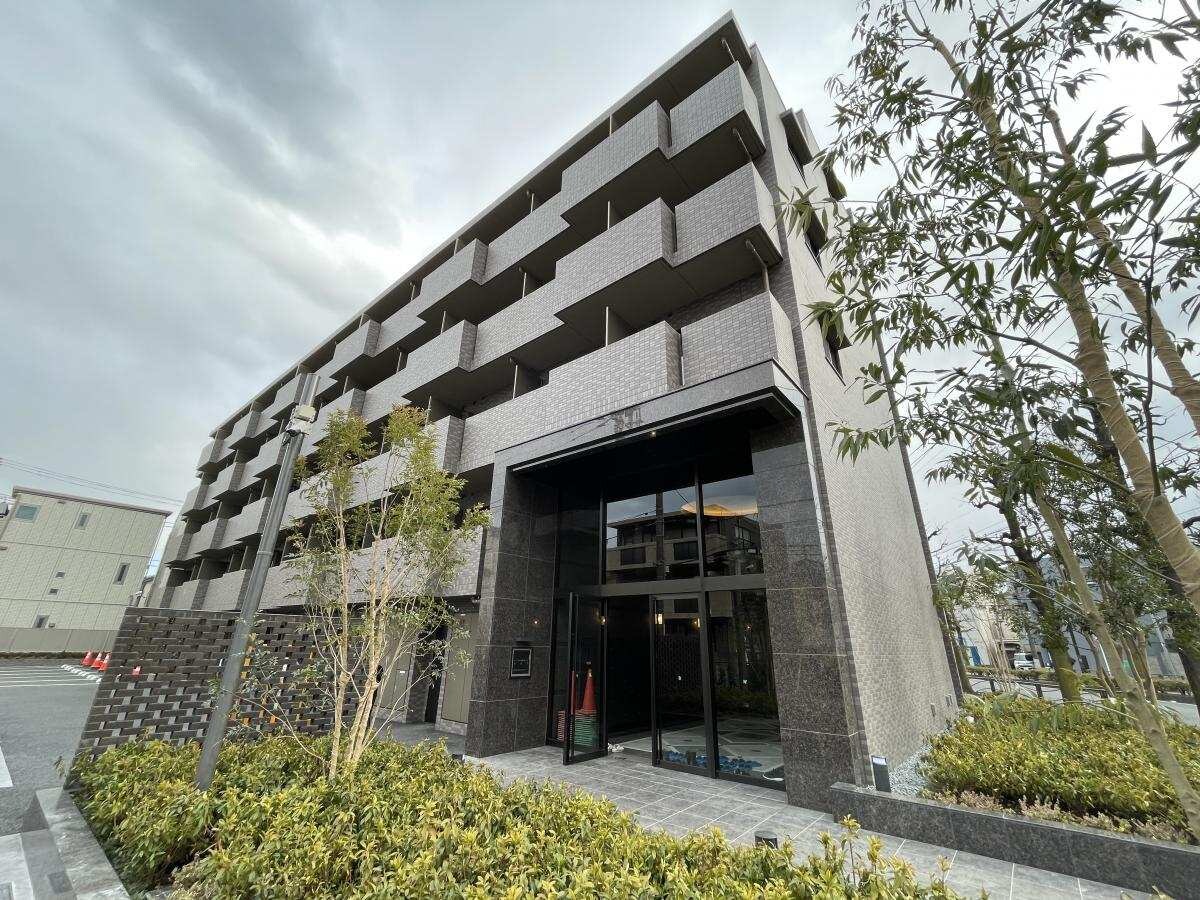 ルーブル川崎中丸子参番館の物件外観写真