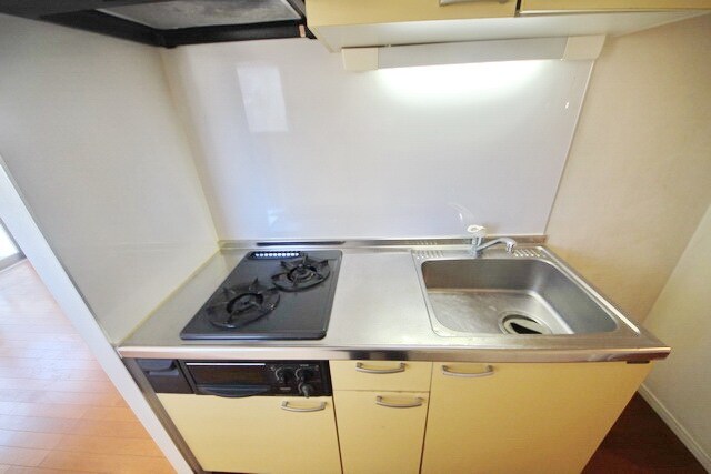 メゾンドール鷺沼の物件内観写真