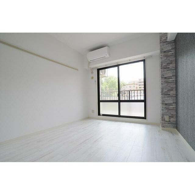 アビタシオン根岸IIIの物件内観写真