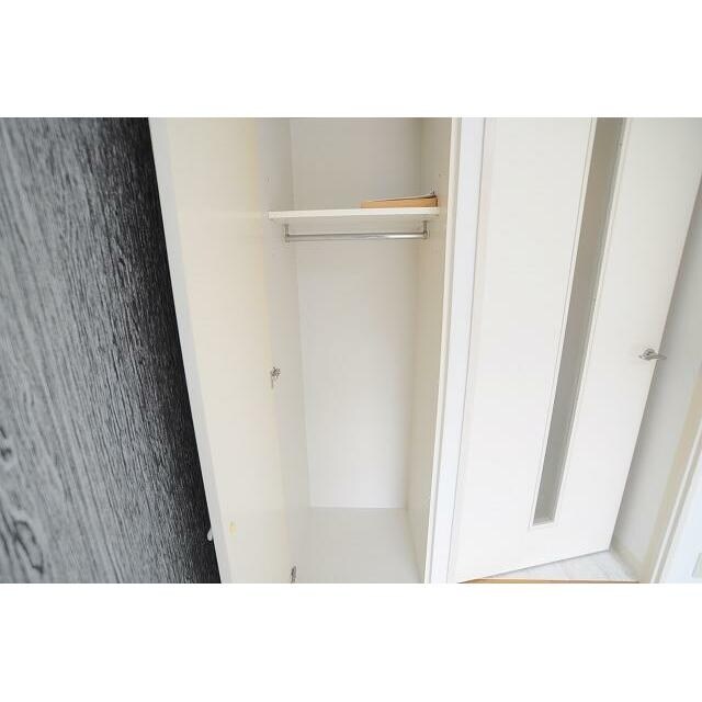 アビタシオン根岸IIIの物件内観写真