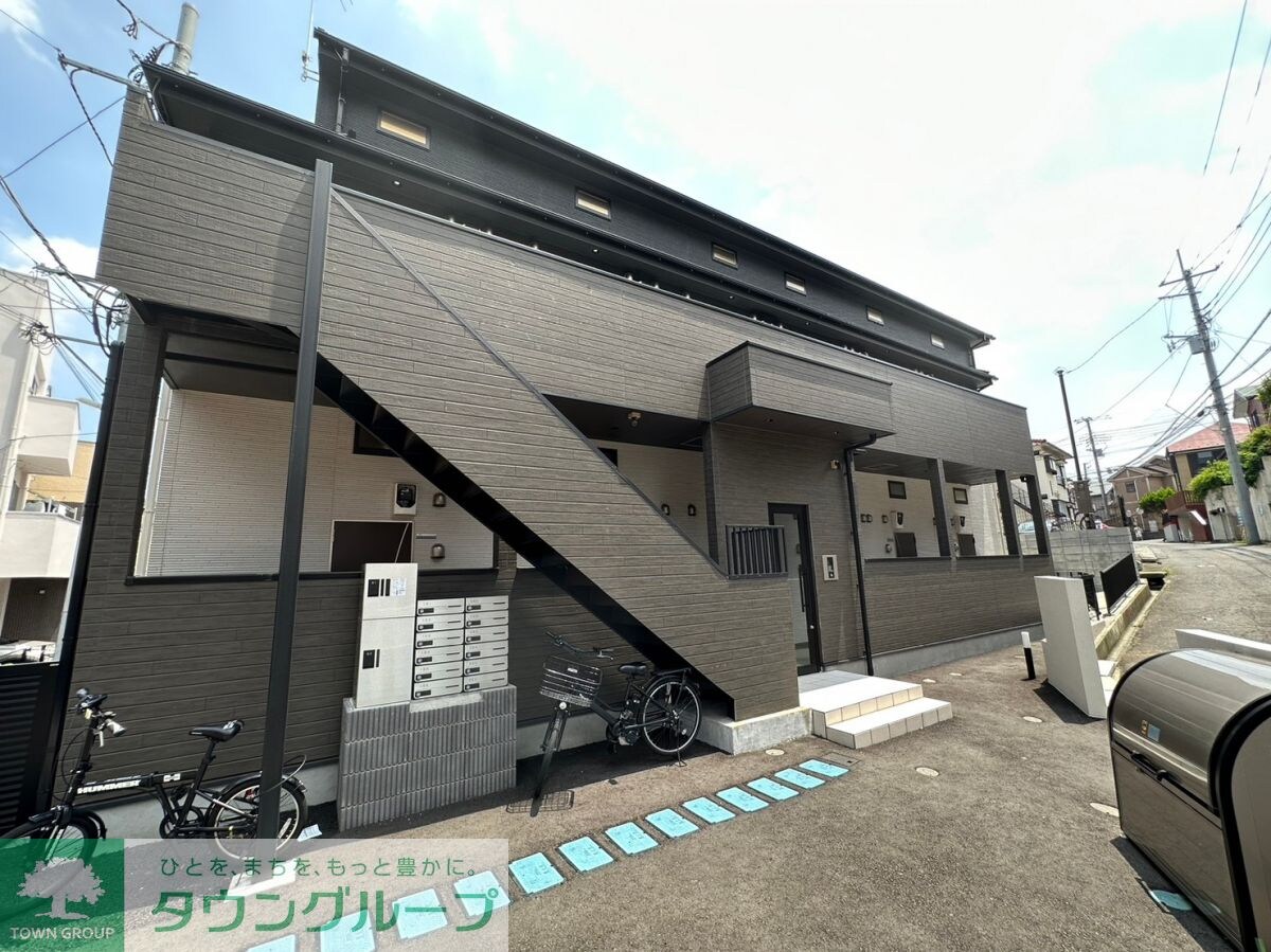 アザーレ・バモス宮前平の物件外観写真