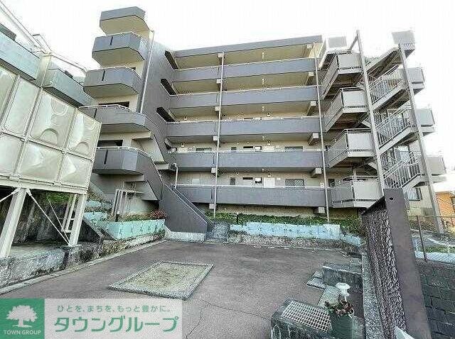 アミティハイツ第２大久保の物件外観写真