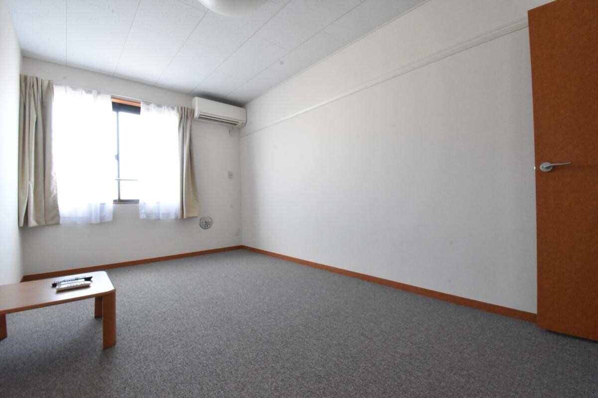レオパレス唐沢の物件内観写真