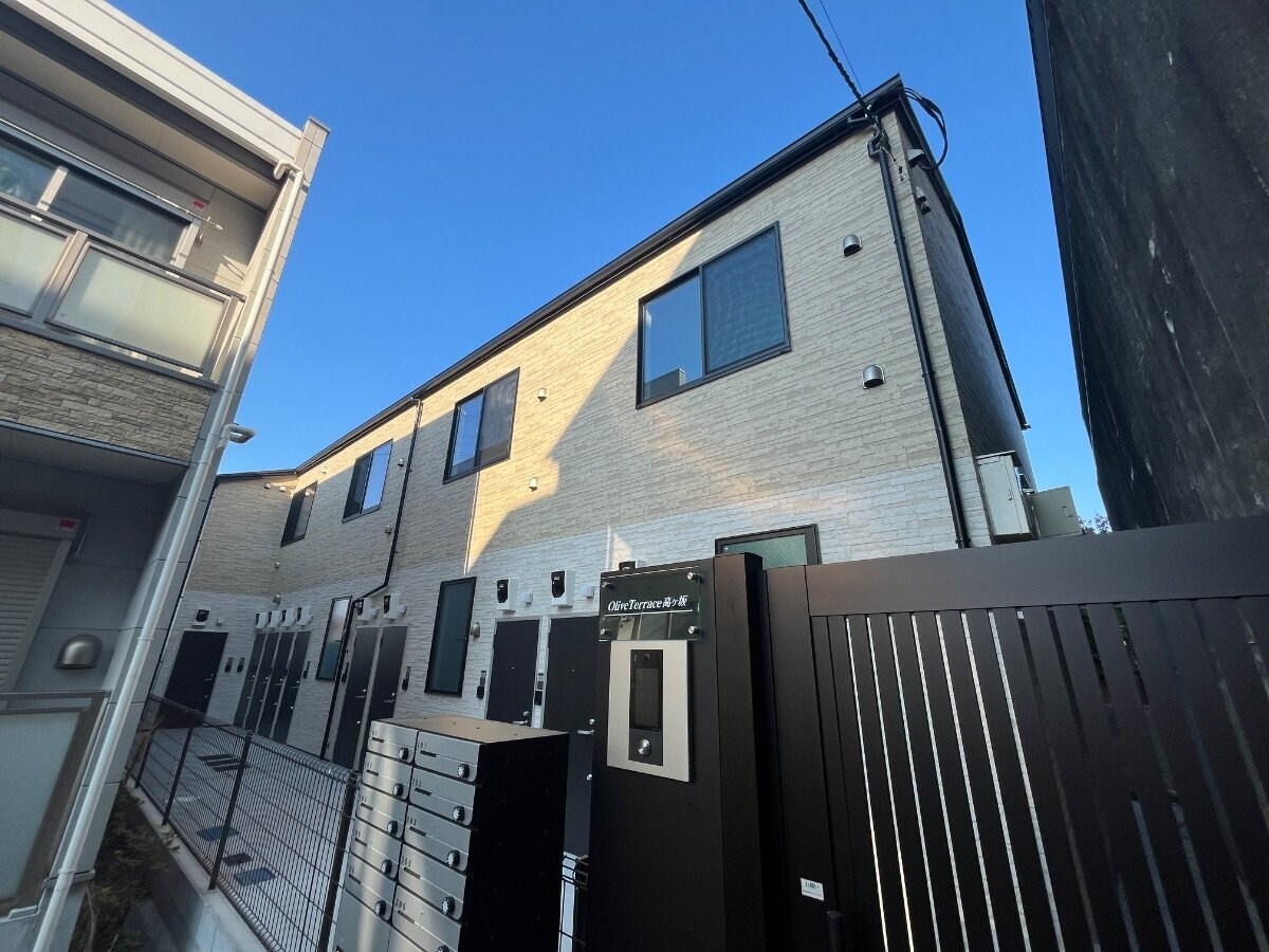 Ｏｌｉｖｅ　Ｔｅｒｒａｃｅ高ヶ坂の物件外観写真