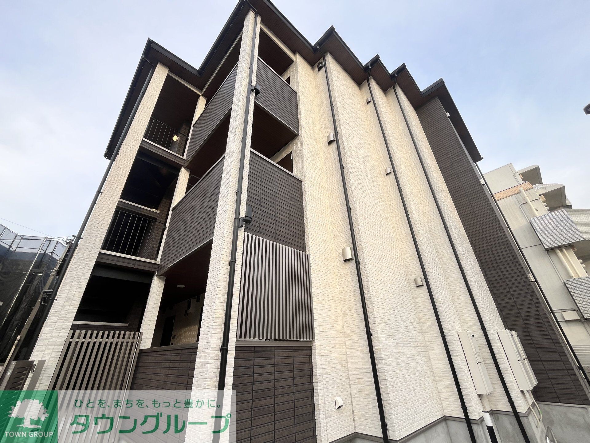 ラージフィールドIIの物件内観写真