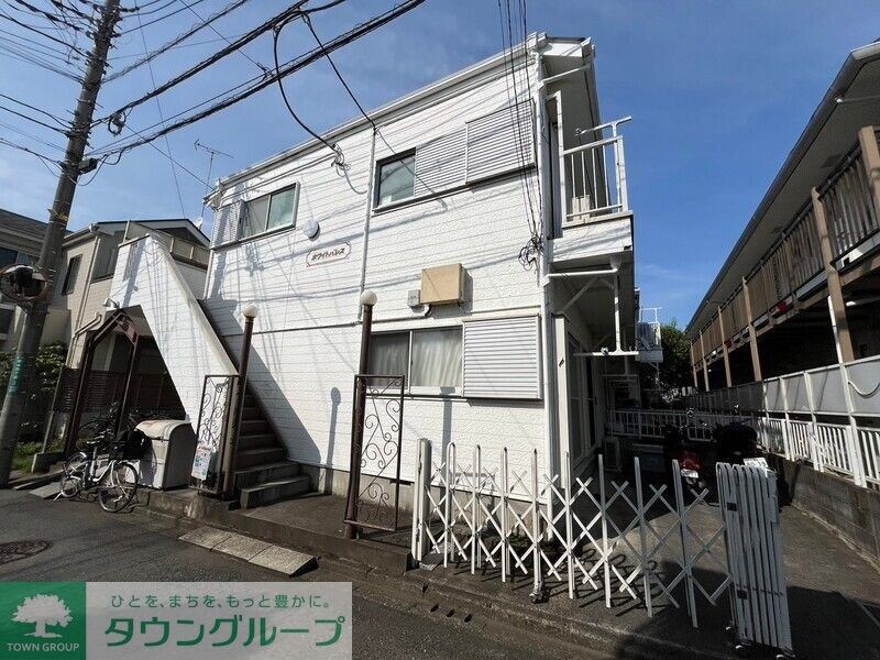 ホワイトパレスの物件外観写真