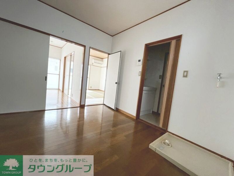 ホワイトパレスの物件内観写真