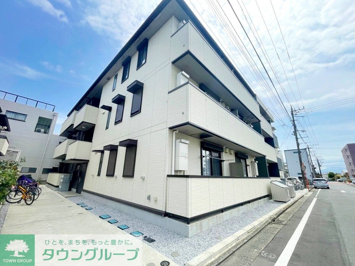 エメ　ドゥーズの物件外観写真