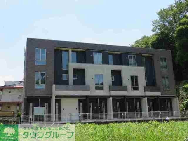 コリーヌ・Ｍの物件外観写真