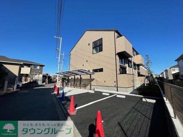 ファビラスハウスA棟の物件外観写真