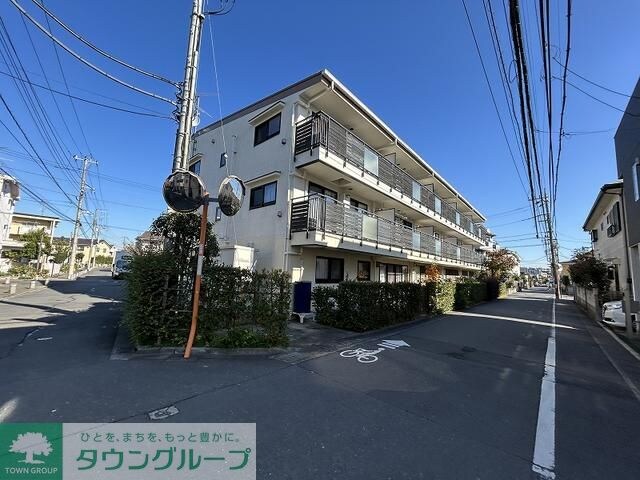 テラス上布田の物件外観写真