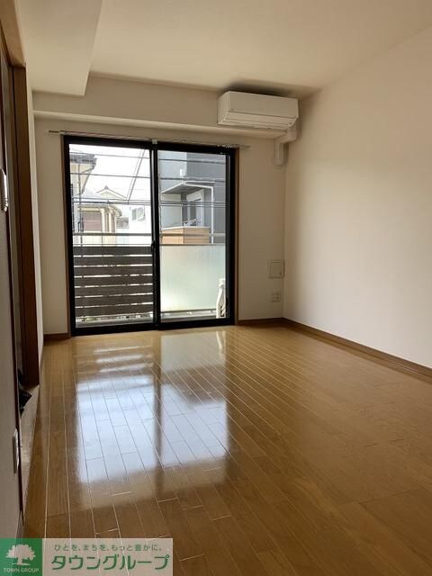 テラス上布田の物件内観写真