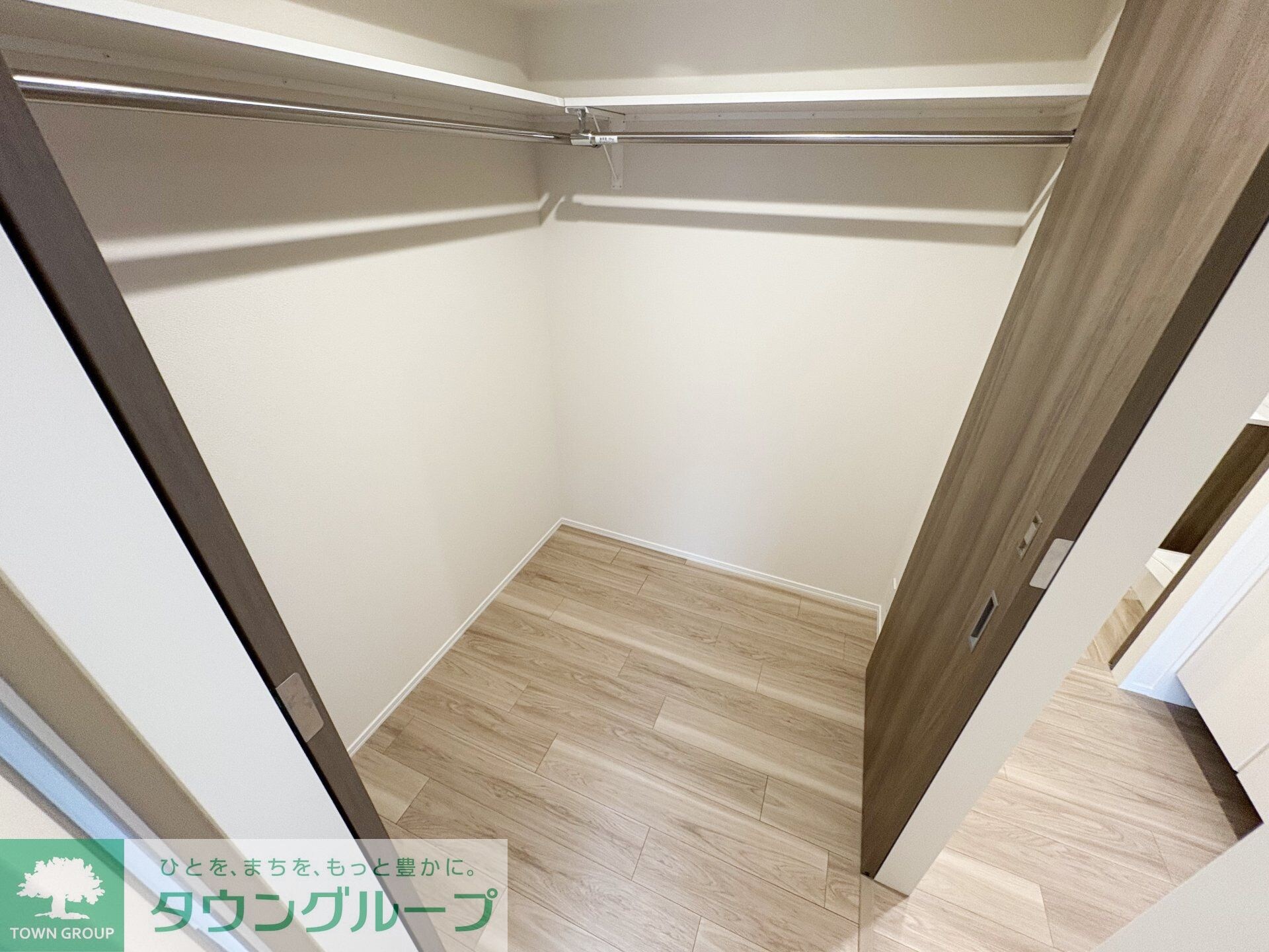 Ｐｒｅｍｉｕｍ　Ｍａｉｓｏｎ光の物件内観写真