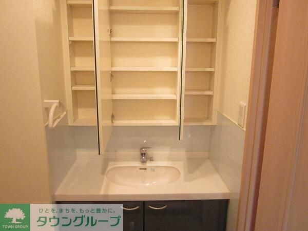 マーサジュンの物件内観写真