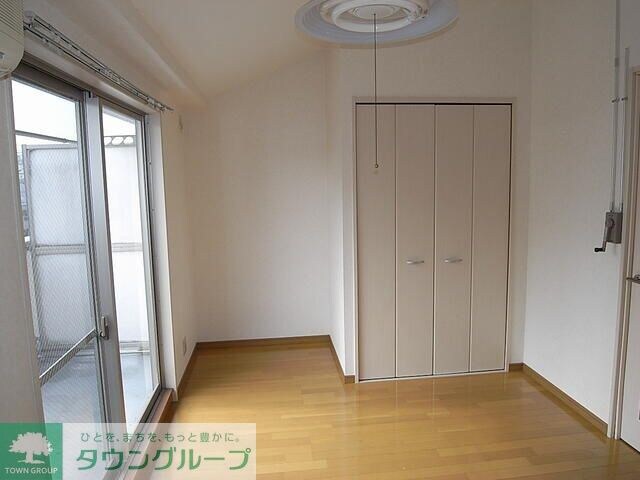 ヴェルデュールの物件内観写真