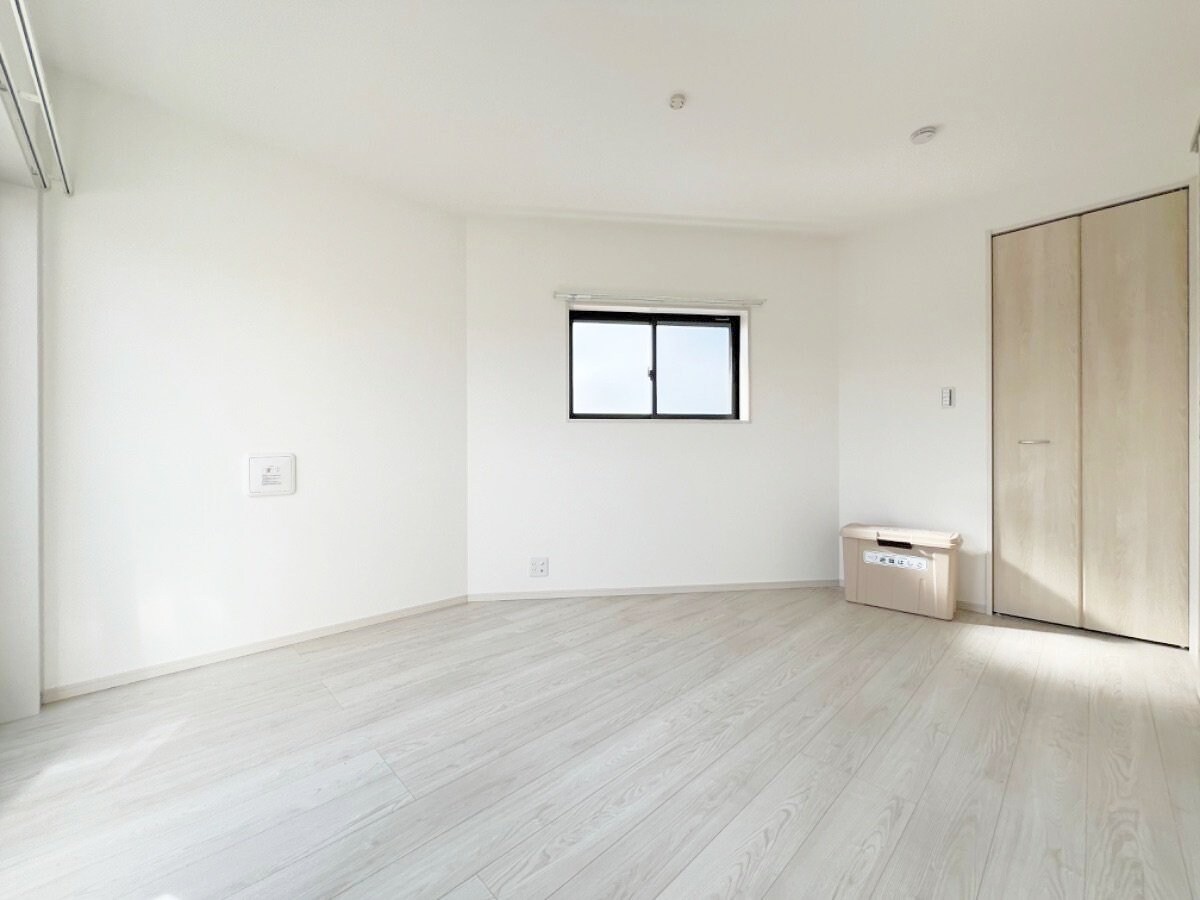 ＭＥＬＤＩＡ原当麻の物件内観写真