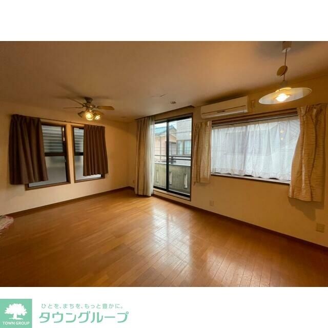 望月貸家の物件内観写真