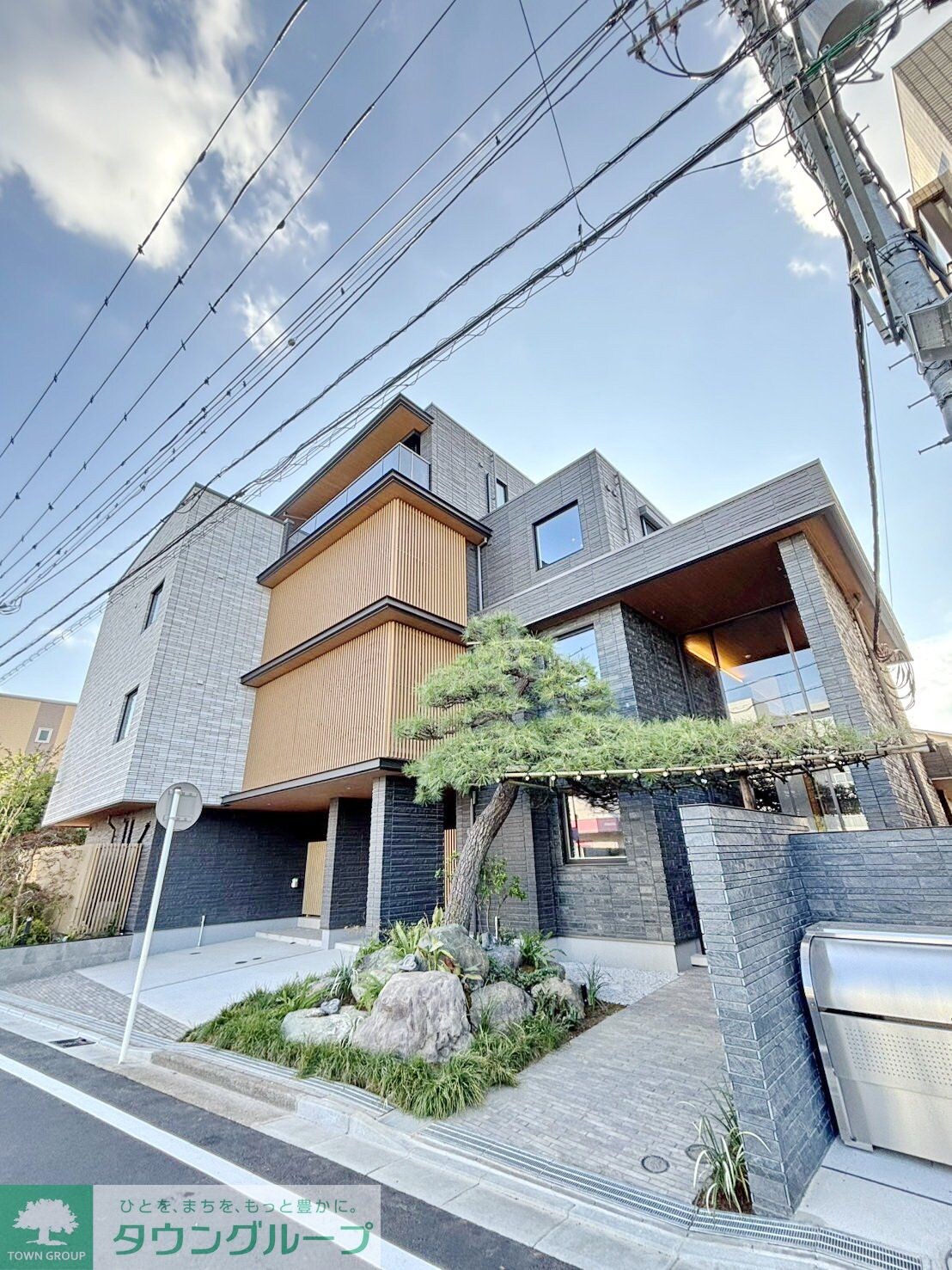 ピノ・グリナージュの物件外観写真