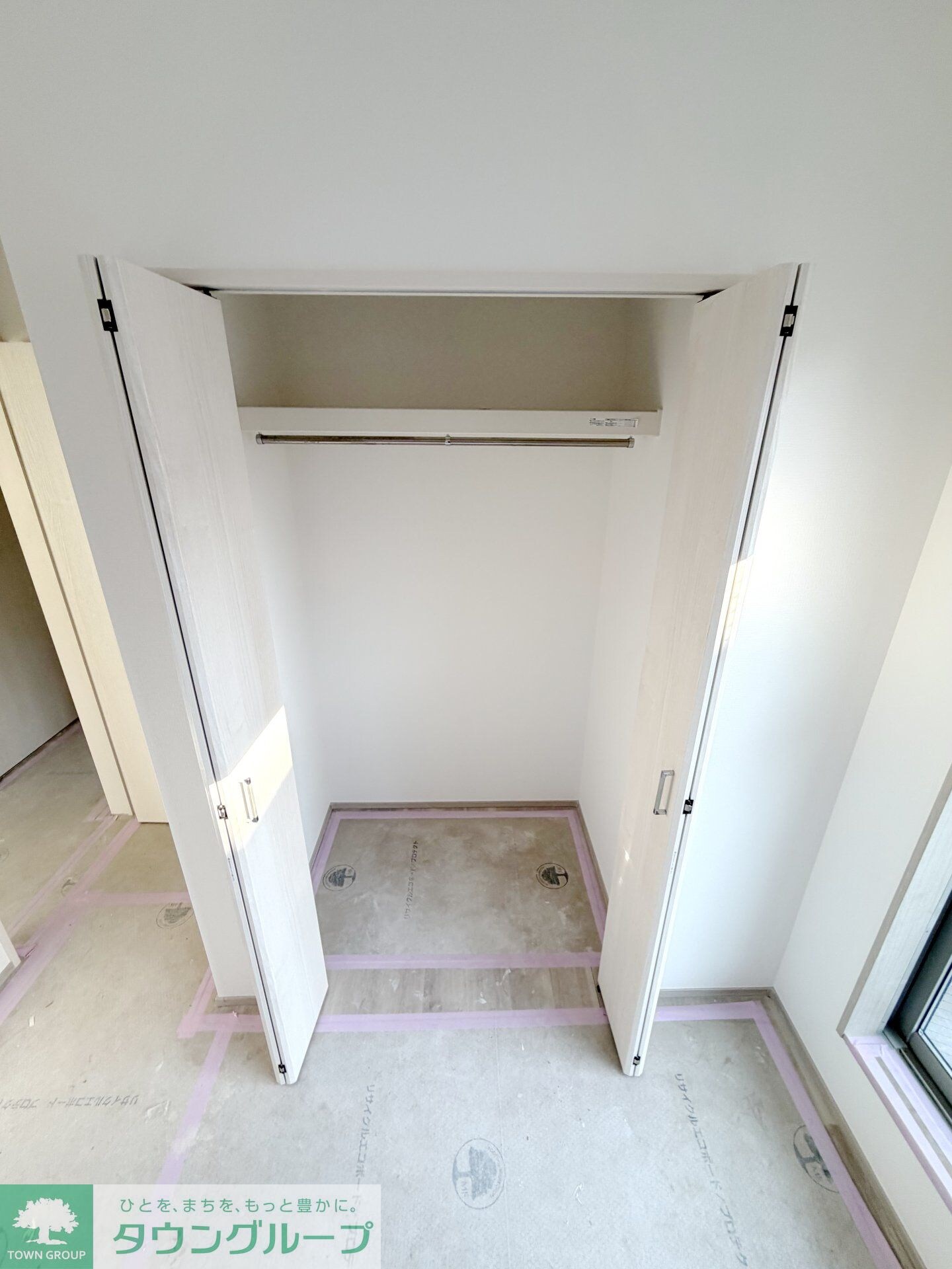 Empress Tree IVの物件内観写真