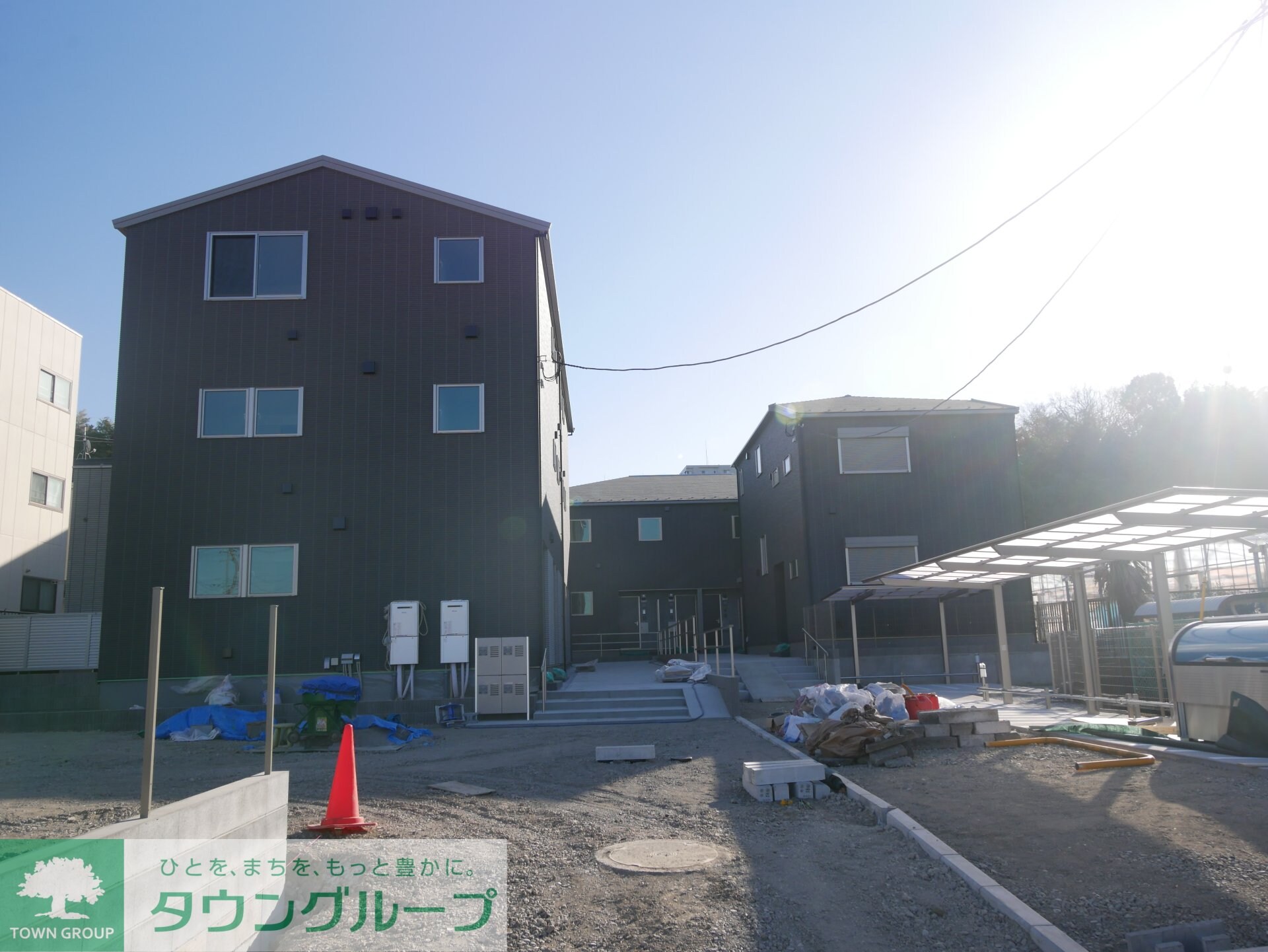 ＣＯＬＯＲＳ　ＷＩＮＧ－Ａ Aの物件外観写真