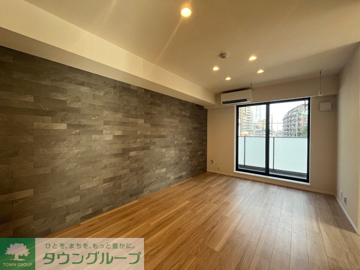 Ｃｈｌｏｅ　Ｗｅｓｔの物件内観写真