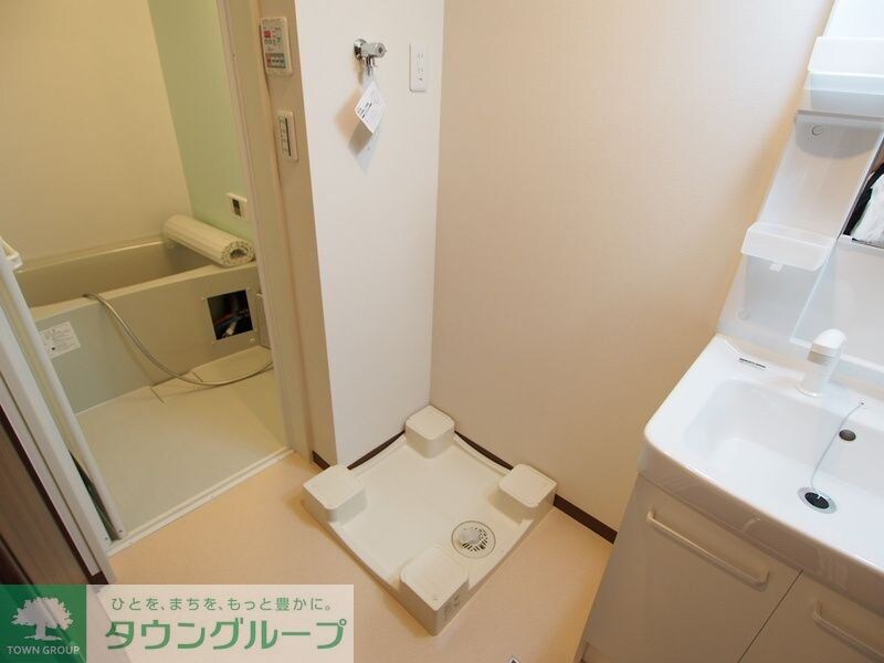 Ｌｕｓｔ　Ｓｔｒａｈｌの物件内観写真